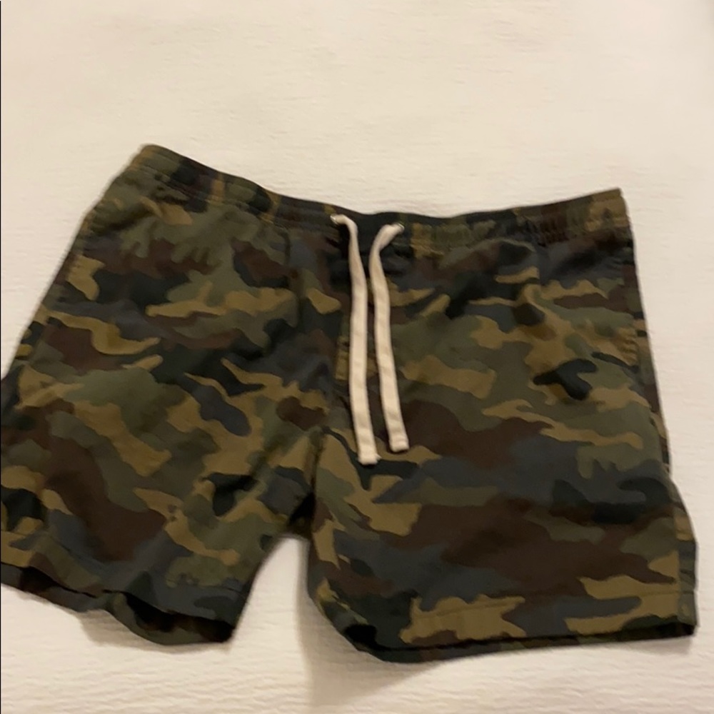 J Crew men’s Camo Flex Shorts